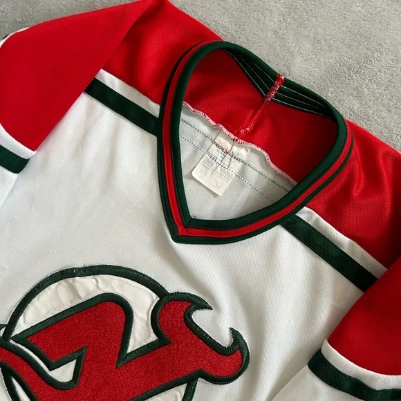 Vintage New Jersey Devils Hockey Jersey 80s CCM